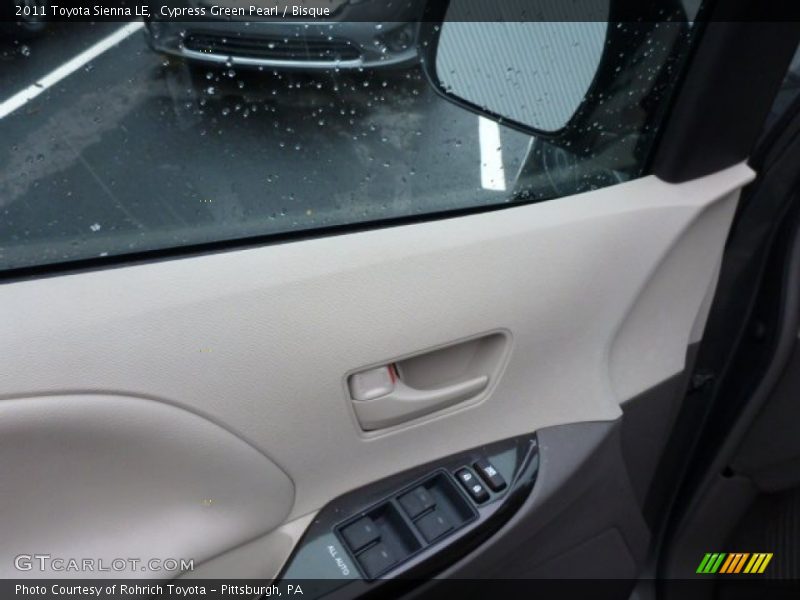 Cypress Green Pearl / Bisque 2011 Toyota Sienna LE