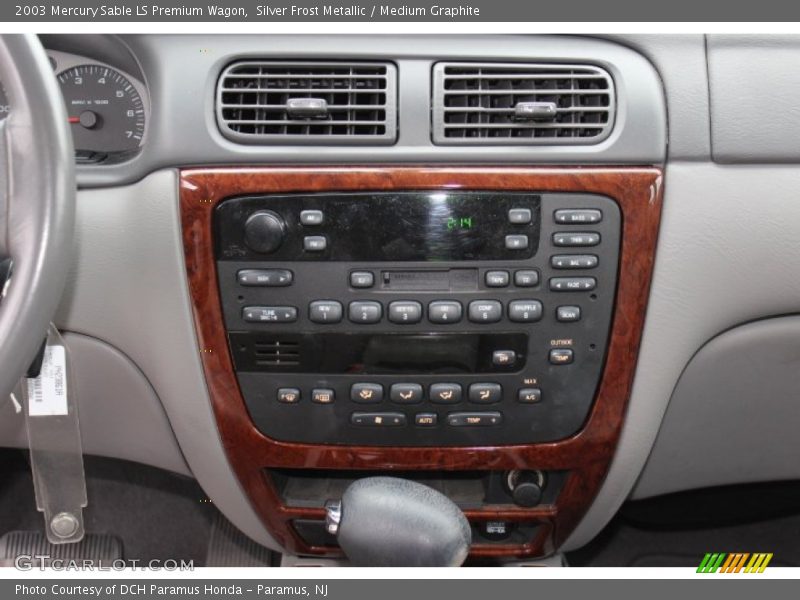 Controls of 2003 Sable LS Premium Wagon