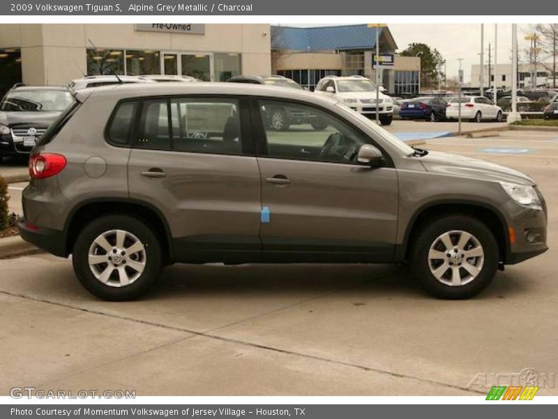 Alpine Grey Metallic / Charcoal 2009 Volkswagen Tiguan S