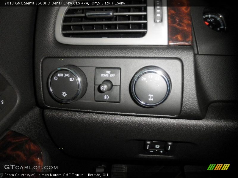 Onyx Black / Ebony 2013 GMC Sierra 3500HD Denali Crew Cab 4x4