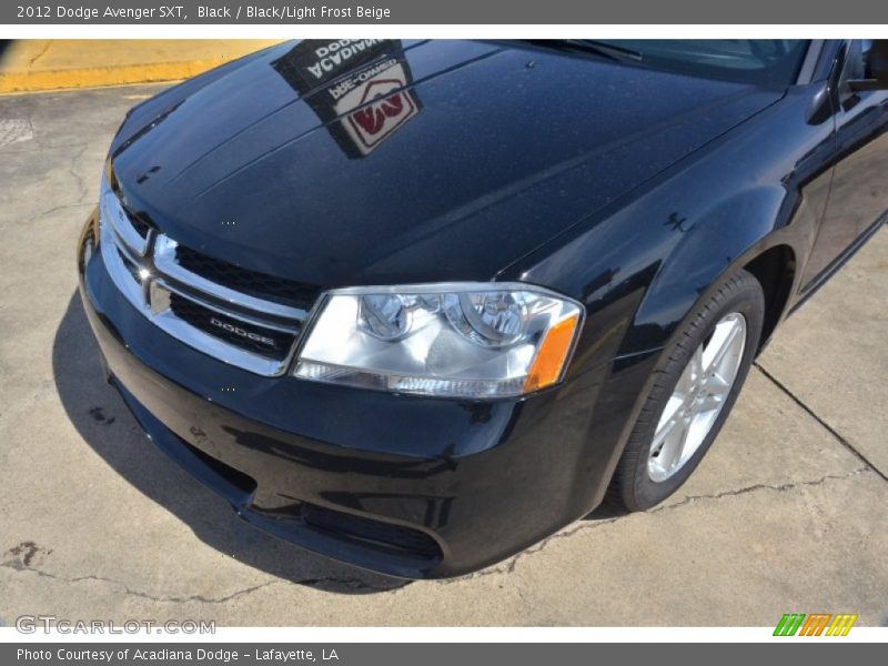 Black / Black/Light Frost Beige 2012 Dodge Avenger SXT