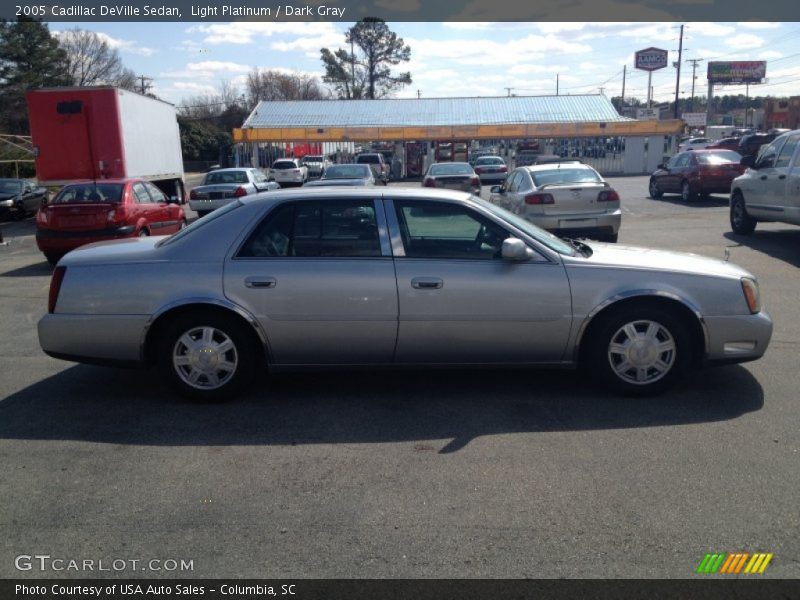 Light Platinum / Dark Gray 2005 Cadillac DeVille Sedan