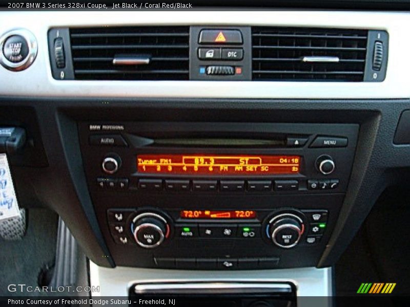 Controls of 2007 3 Series 328xi Coupe