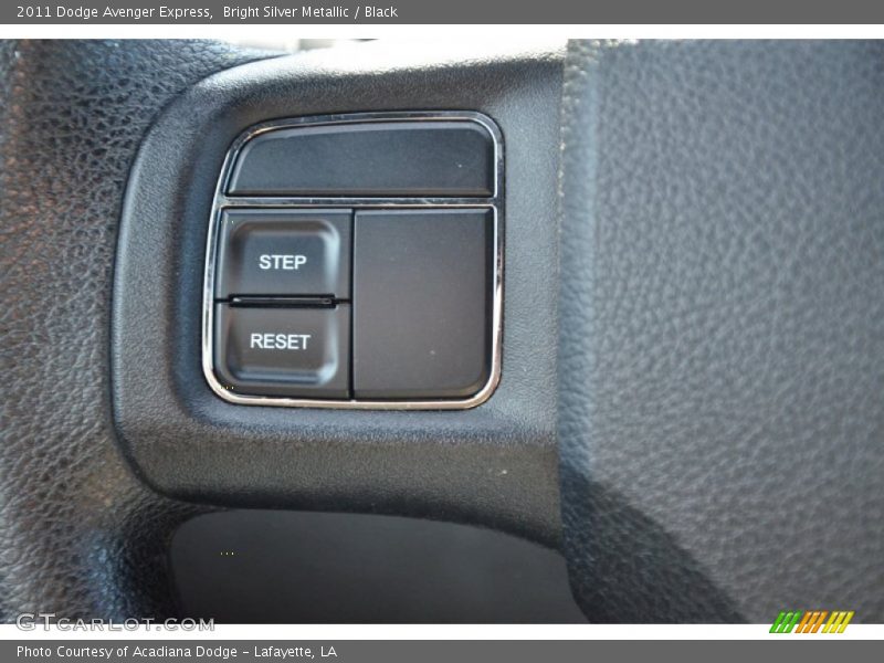 Bright Silver Metallic / Black 2011 Dodge Avenger Express