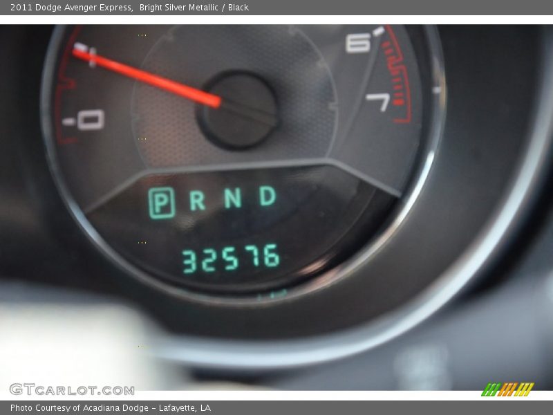 Bright Silver Metallic / Black 2011 Dodge Avenger Express