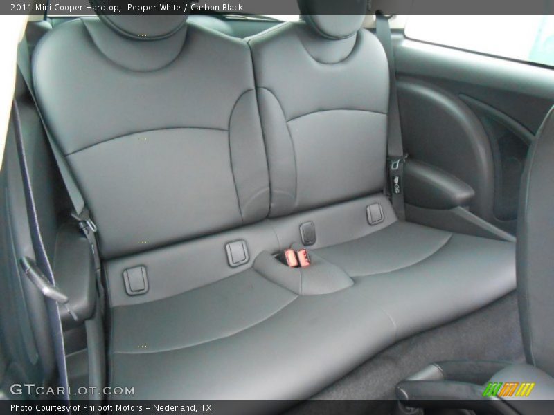 Pepper White / Carbon Black 2011 Mini Cooper Hardtop
