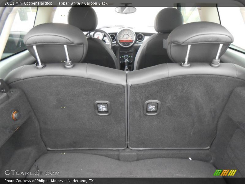 Pepper White / Carbon Black 2011 Mini Cooper Hardtop
