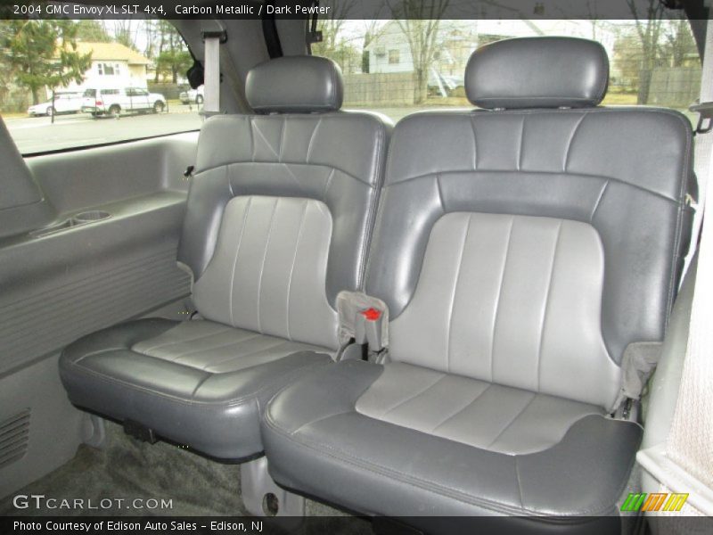 Rear Seat of 2004 Envoy XL SLT 4x4