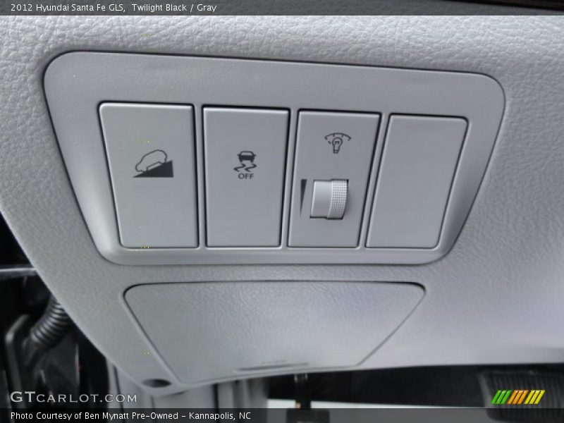Twilight Black / Gray 2012 Hyundai Santa Fe GLS