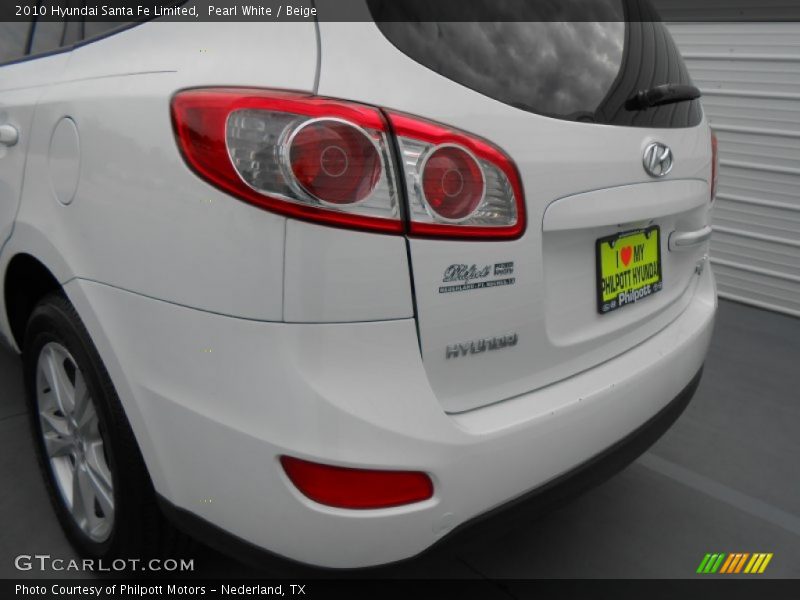 Pearl White / Beige 2010 Hyundai Santa Fe Limited