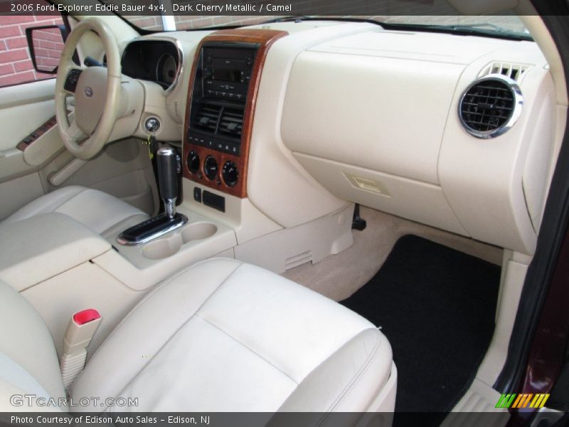 Dashboard of 2006 Explorer Eddie Bauer 4x4
