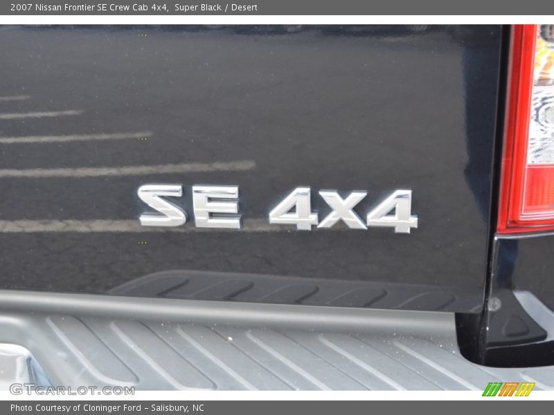 Super Black / Desert 2007 Nissan Frontier SE Crew Cab 4x4