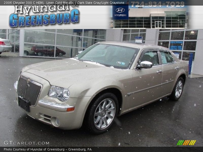Linen Gold Metallic / Dark Slate Gray/Light Graystone 2006 Chrysler 300 C HEMI