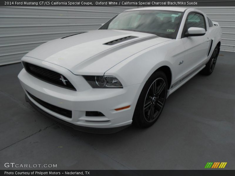Oxford White / California Special Charcoal Black/Miko Suede 2014 Ford Mustang GT/CS California Special Coupe