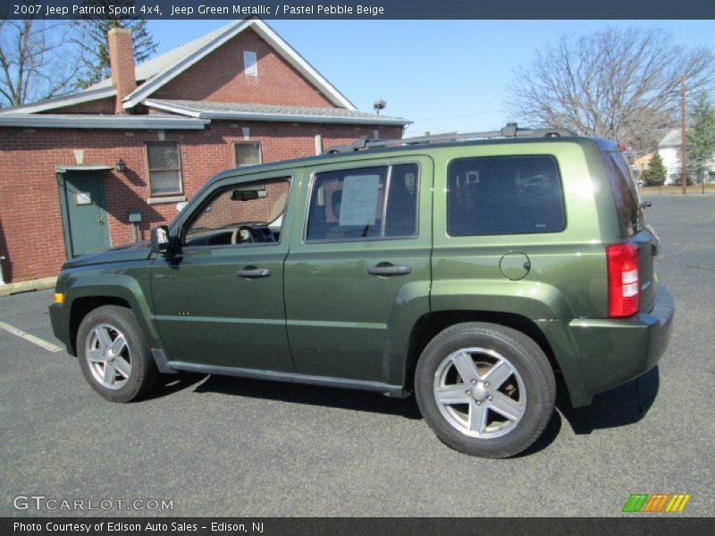 Jeep Green Metallic / Pastel Pebble Beige 2007 Jeep Patriot Sport 4x4