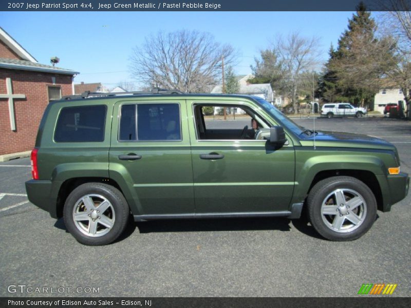 Jeep Green Metallic / Pastel Pebble Beige 2007 Jeep Patriot Sport 4x4