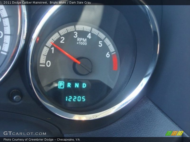Bright White / Dark Slate Gray 2011 Dodge Caliber Mainstreet