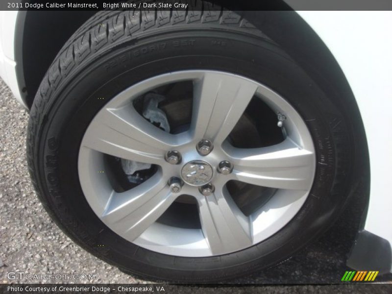 Bright White / Dark Slate Gray 2011 Dodge Caliber Mainstreet