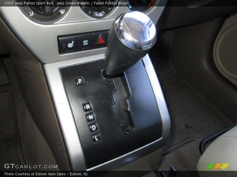  2007 Patriot Sport 4x4 CVT Automatic Shifter