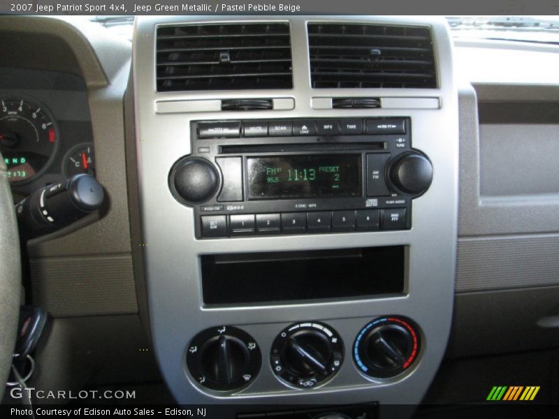 Controls of 2007 Patriot Sport 4x4