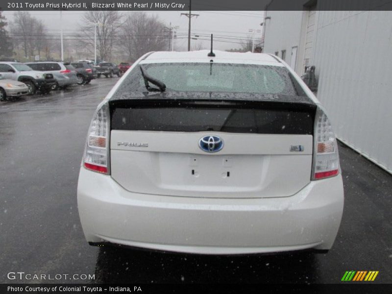 Blizzard White Pearl / Misty Gray 2011 Toyota Prius Hybrid II