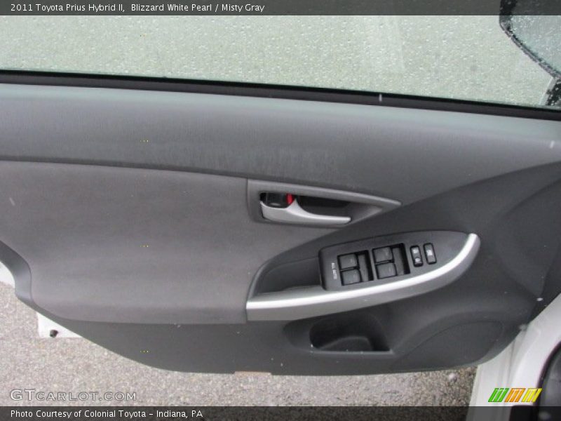 Blizzard White Pearl / Misty Gray 2011 Toyota Prius Hybrid II