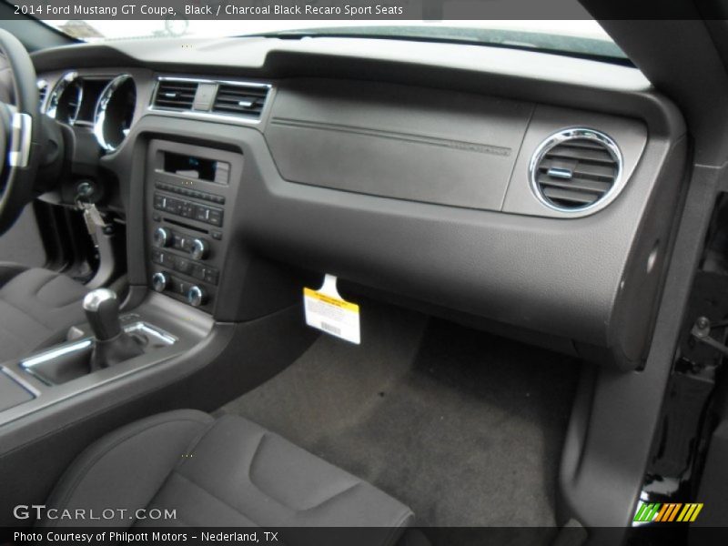 Dashboard of 2014 Mustang GT Coupe