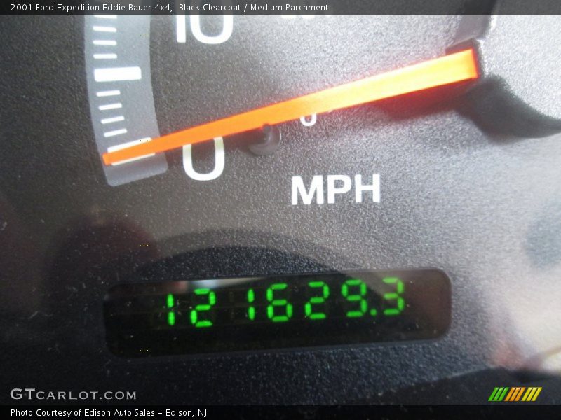 Black Clearcoat / Medium Parchment 2001 Ford Expedition Eddie Bauer 4x4