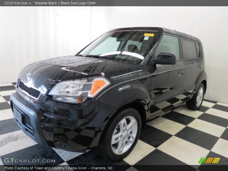Shadow Black / Black Soul Logo Cloth 2010 Kia Soul +
