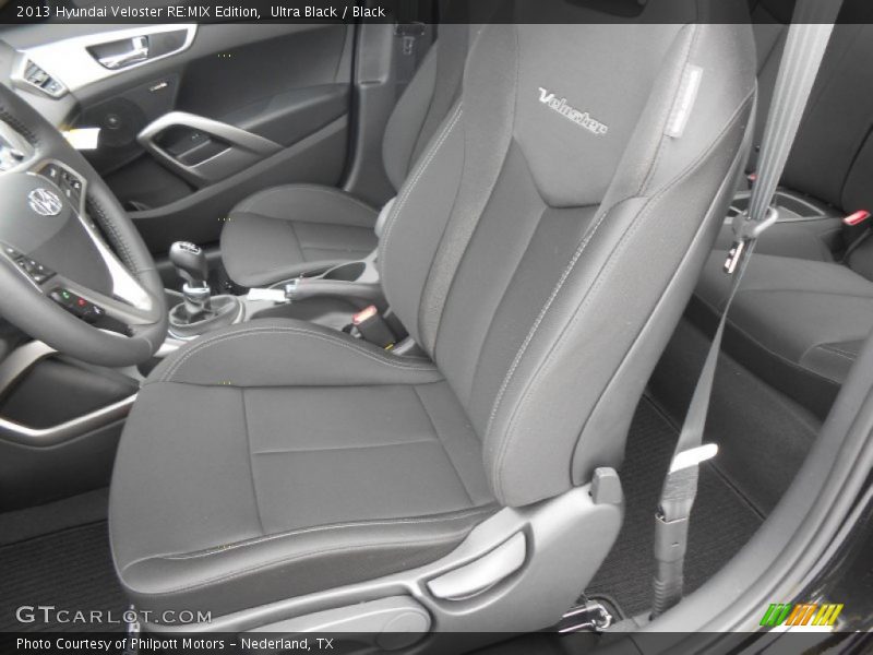 Front Seat of 2013 Veloster RE:MIX Edition