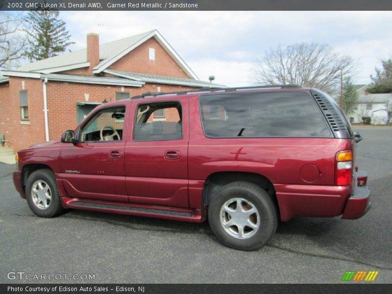  2002 Yukon XL Denali AWD Garnet Red Metallic