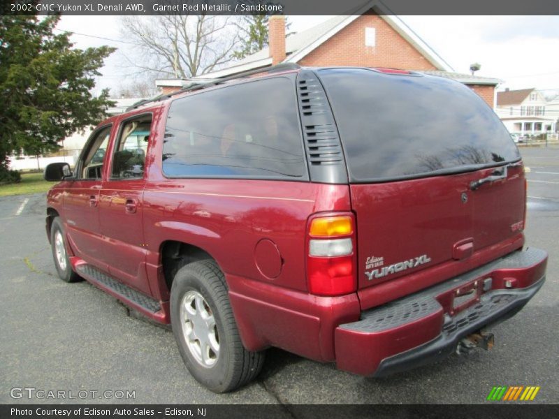 Garnet Red Metallic / Sandstone 2002 GMC Yukon XL Denali AWD