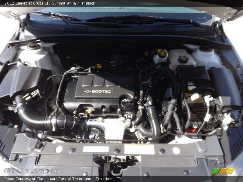 Summit White / Jet Black 2012 Chevrolet Cruze LT