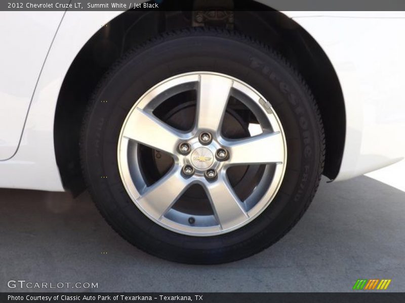 Summit White / Jet Black 2012 Chevrolet Cruze LT