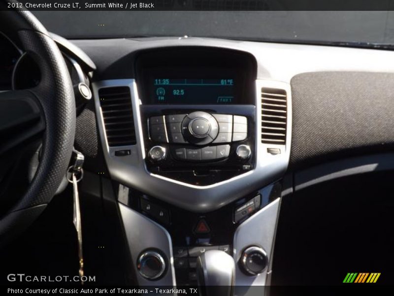 Summit White / Jet Black 2012 Chevrolet Cruze LT