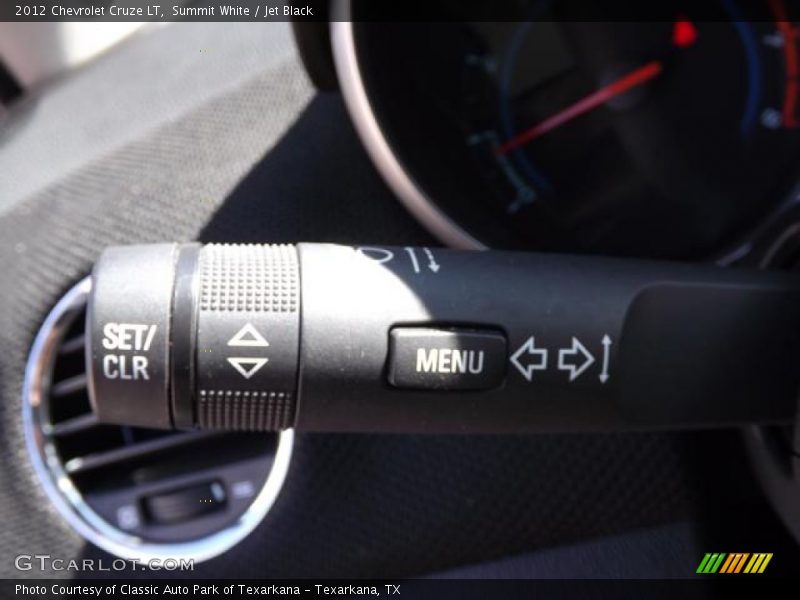 Summit White / Jet Black 2012 Chevrolet Cruze LT