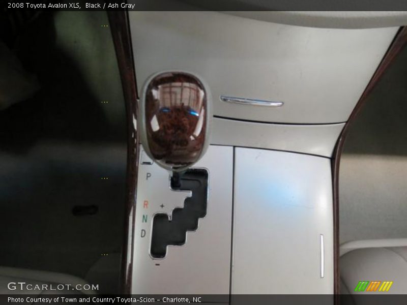 Black / Ash Gray 2008 Toyota Avalon XLS