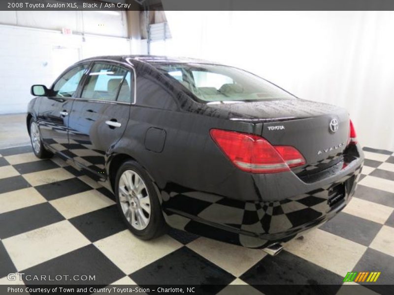 Black / Ash Gray 2008 Toyota Avalon XLS