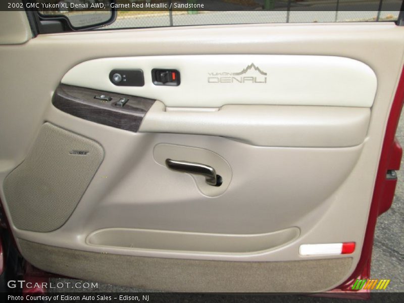 Door Panel of 2002 Yukon XL Denali AWD