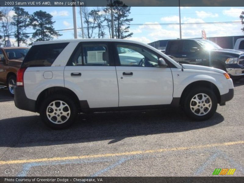 White / Light Tan 2003 Saturn VUE V6 AWD