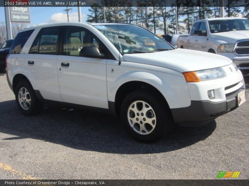 White / Light Tan 2003 Saturn VUE V6 AWD
