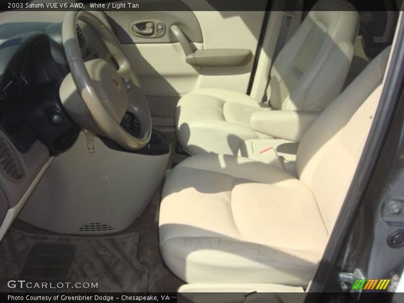  2003 VUE V6 AWD Light Tan Interior