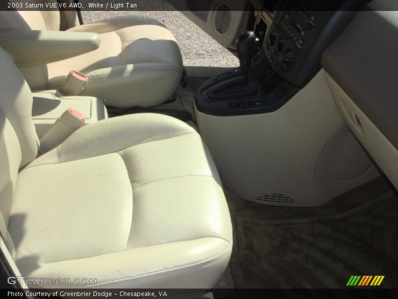 White / Light Tan 2003 Saturn VUE V6 AWD