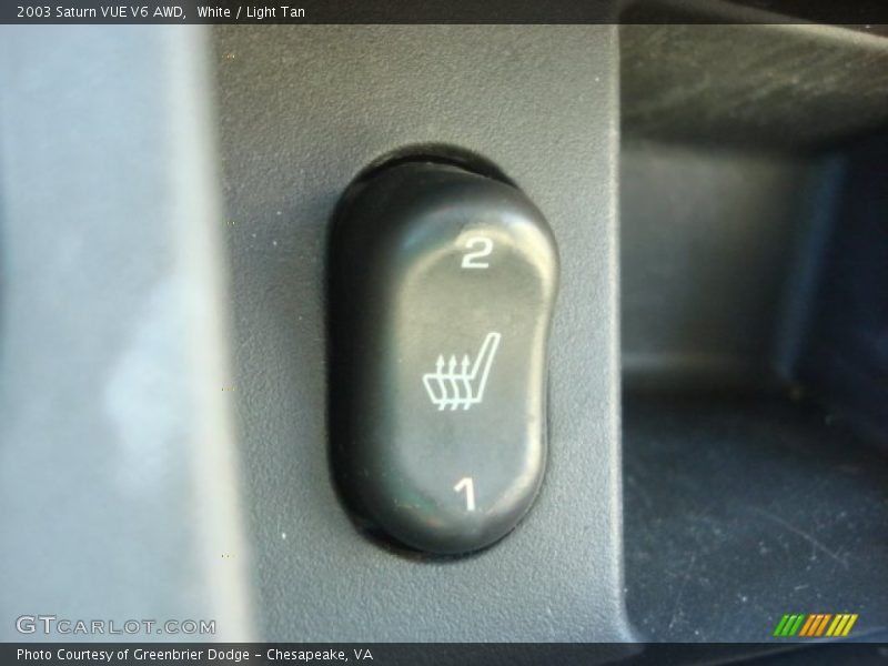 White / Light Tan 2003 Saturn VUE V6 AWD