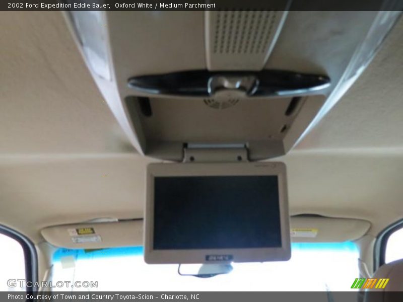 Entertainment System of 2002 Expedition Eddie Bauer
