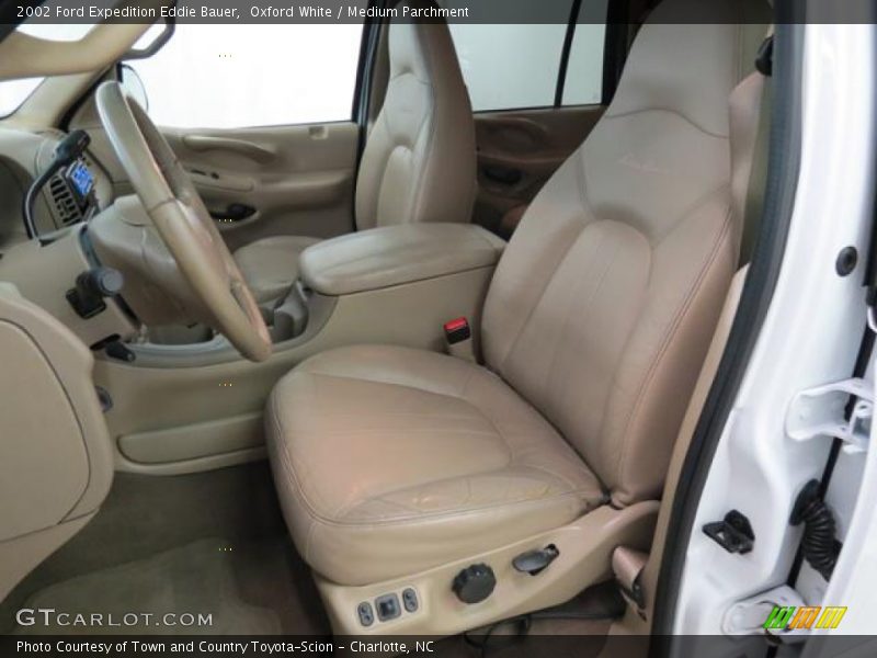 Front Seat of 2002 Expedition Eddie Bauer