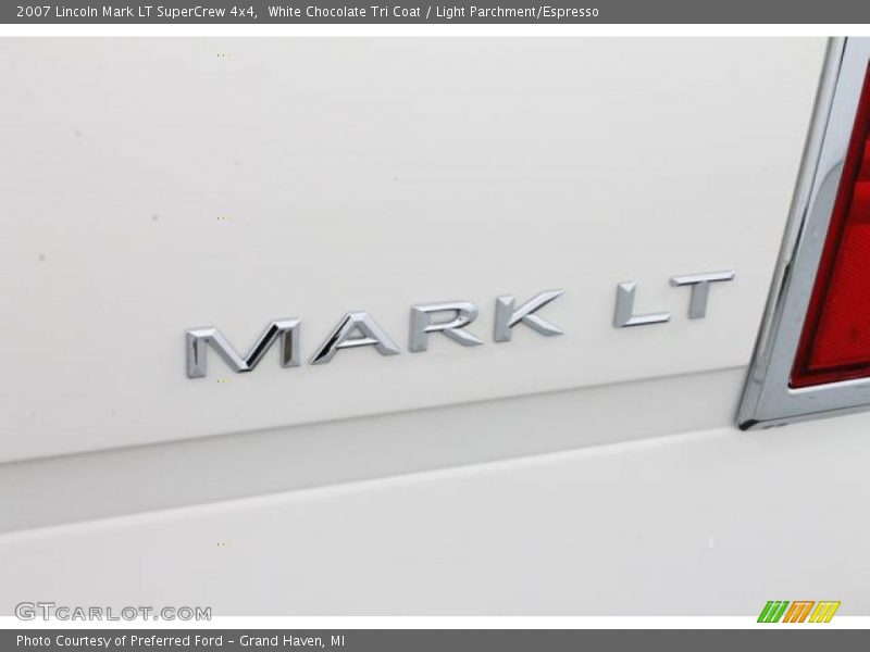 White Chocolate Tri Coat / Light Parchment/Espresso 2007 Lincoln Mark LT SuperCrew 4x4
