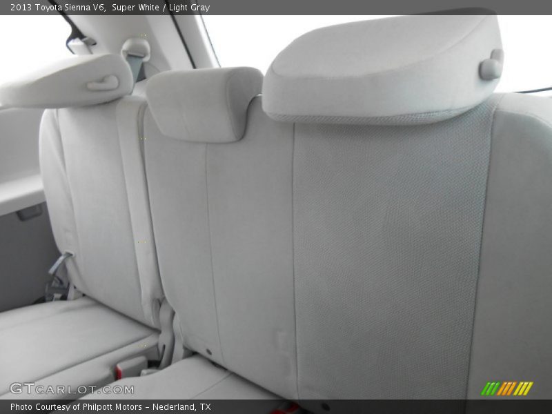Super White / Light Gray 2013 Toyota Sienna V6