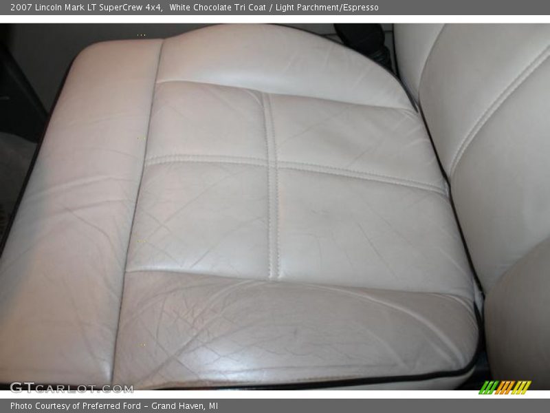 White Chocolate Tri Coat / Light Parchment/Espresso 2007 Lincoln Mark LT SuperCrew 4x4