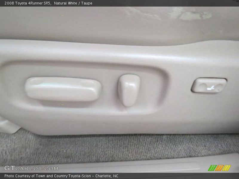 Natural White / Taupe 2008 Toyota 4Runner SR5